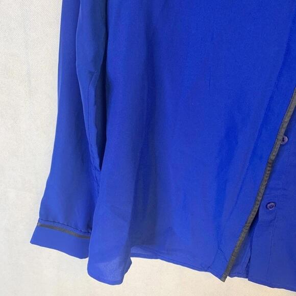 Worthington Sheer Button Down Long Sleeve Collared Work Office Blue Blouse Sz PS - Picture 3 of 5